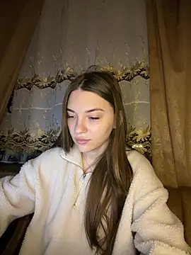 MrrKate online show from April 14, 2026, 12:27 am