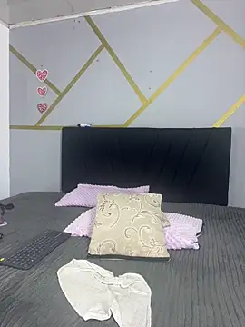 angellicaa  online show from March 4, 2025, 7:32 pm