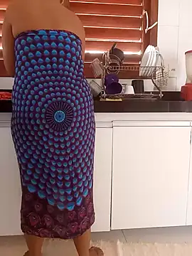 ebonye  online show from September 23, 2025, 1:47 pm