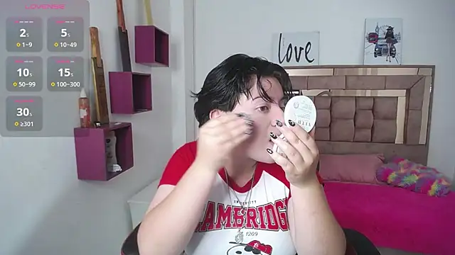 Snapshot of safyka chatting on November 7, 2025, 11:49 pm safyka online show from November 7, 2025, 11:49 pm