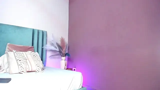 SeleneLujan online show from February 19, 2026, 12:34 pm