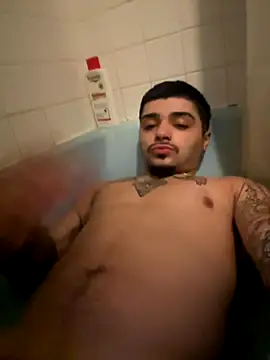 Snapshot of papiVilla23 chatting on September 19, 2025, 4:58 am papiVilla23 online show from September 19, 2025, 4:58 am