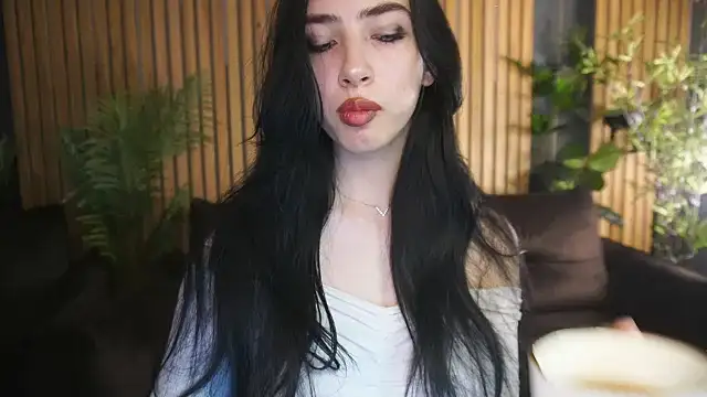 WildKittenX  online show from September 30, 2025, 6:07 am