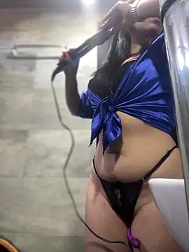 Mila LS online show from September 23, 2025, 1:03 pm