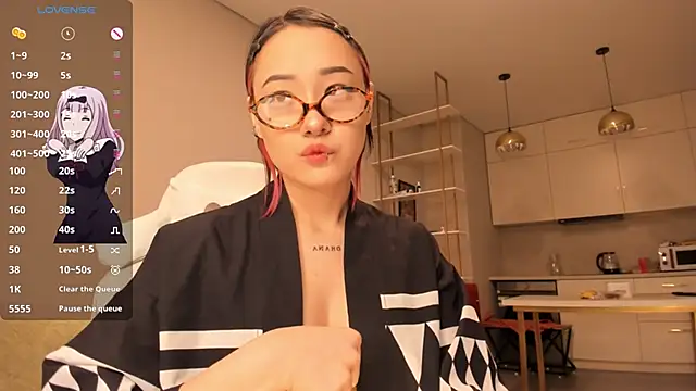 Snapshot of ka00ru_chan chatting on March 6, 2025, 9:25 am ka00ru chan online show from March 6, 2025, 9:25 am