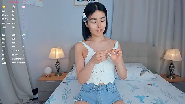 RanelDiva online show from November 20, 2025, 7:41 am