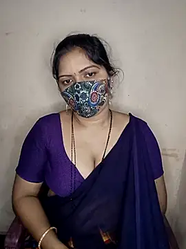 Snapshot of Bagi-Sexy chatting on March 11, 2025, 5:57 pm Bagi-Sexy online show from March 11, 2025, 5:57 pm