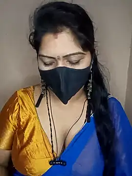 Snapshot of Bagi-Sexy chatting on December 4, 2025, 7:22 pm Bagi-Sexy online show from December 4, 2025, 7:22 pm