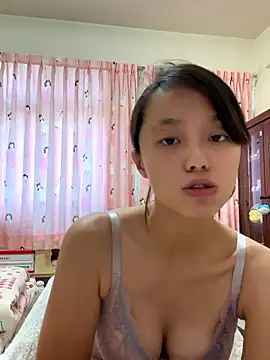 ladypaggy online show from January 14, 2026, 6:19 am