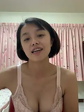 Snapshot of ladypaggy chatting on February 15, 2026, 4:58 pm ladypaggy online show from February 15, 2026, 4:58 pm