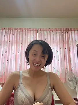 Snapshot of ladypaggy chatting on February 23, 2026, 6:00 am ladypaggy online show from February 23, 2026, 6:00 am