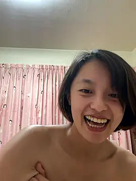 Snapshot of ladypaggy chatting on March 1, 2026, 6:21 pm ladypaggy online show from March 1, 2026, 6:21 pm