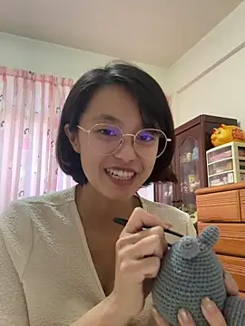 Snapshot of ladypaggy chatting on April 11, 2026, 5:56 am ladypaggy online show from April 11, 2026, 5:56 am