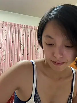 Snapshot of ladypaggy chatting on April 19, 2026, 3:22 pm ladypaggy online show from April 19, 2026, 3:22 pm
