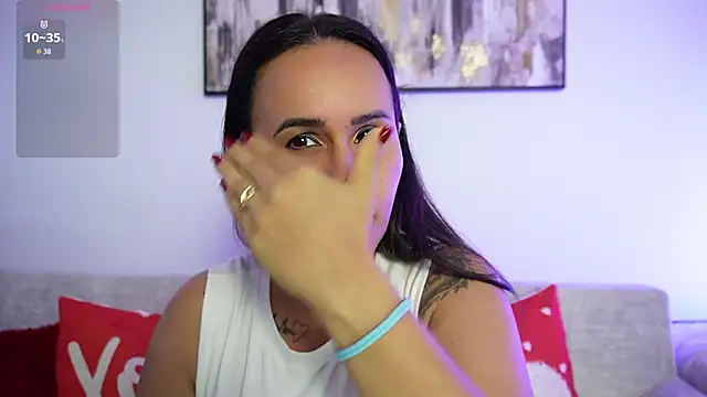 Sara Charmy online show from October 24, 2025, 12:01 pm