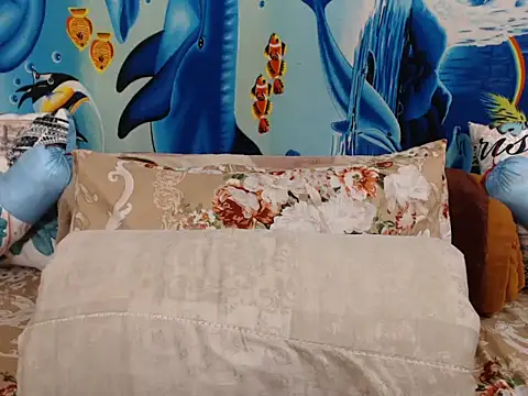 ChocolateClit online show from October 9, 2025, 4:49 pm