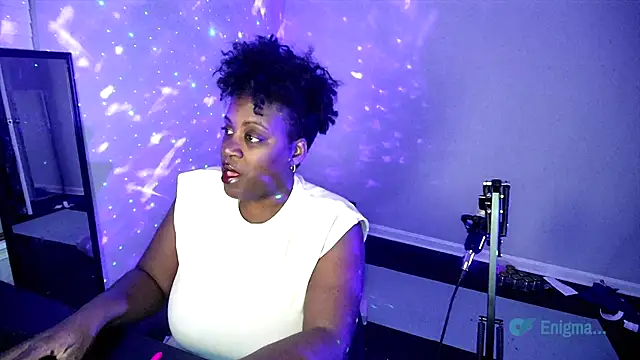 lovelyenigma365 online show from February 23, 2026, 1:25 am