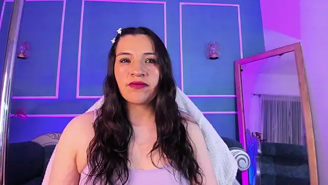 TaraTaylorr online show from October 7, 2025, 2:31 am