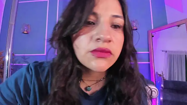 TaraTaylorr online show from October 12, 2025, 1:59 am