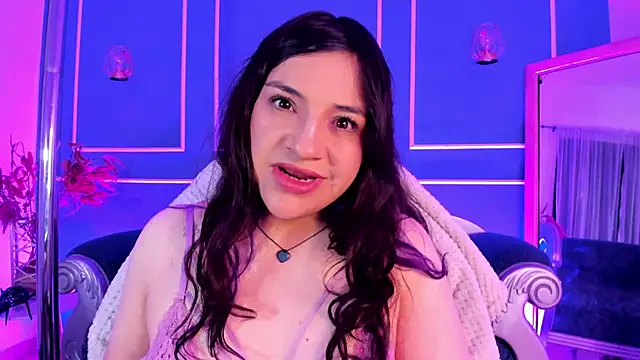 TaraTaylorr online show from December 16, 2025, 3:11 am