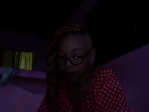 Ladyzee25 online show from March 10, 2026, 11:54 pm