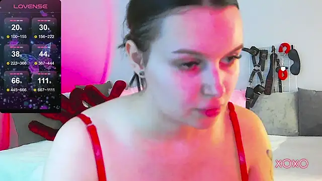 Miss Vic online show from May 7, 2026, 7:19 pm