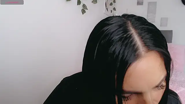 Snapshot of luna_lgomez_ chatting on February 22, 2026, 1:09 pm luna lgomez online show from February 22, 2026, 1:09 pm