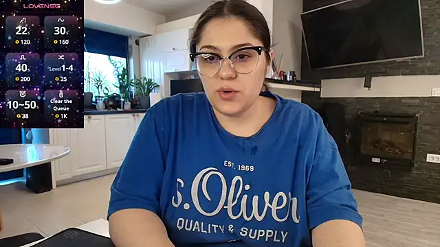 Layla- online show from February 7, 2025, 10:08 am