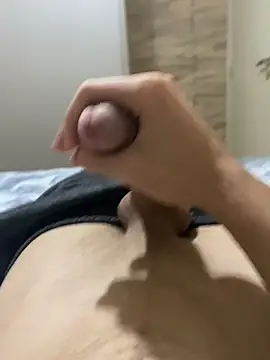 Snapshot of Dj4lma chatting on December 3, 2025, 1:02 am Dj4lma online show from December 3, 2025, 1:02 am