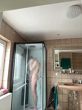 Snapshot of xy_monkeyBigCock chatting on March 15, 2025, 10:24 am xy monkeyBigCock online show from March 15, 2025, 10:24 am