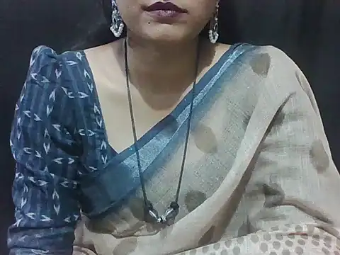 Snapshot of sugandha_bhabhi chatting on April 3, 2026, 5:22 pm sugandha bhabhi online show from April 3, 2026, 5:22 pm