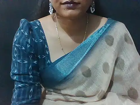 Snapshot of sugandha_bhabhi chatting on May 27, 2026, 4:26 pm sugandha bhabhi online show from May 27, 2026, 4:26 pm