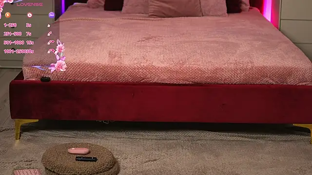 SabrinaSky online show from March 30, 2026, 5:03 pm