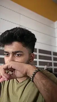 Snapshot of DoctorAlonee46 chatting on October 6, 2025, 10:02 am DoctorAlonee46 online show from October 6, 2025, 10:02 am