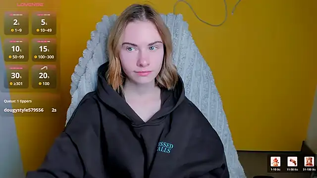 Snapshot of Fiona_Night chatting on February 11, 2026, 6:40 am Fiona Night online show from February 11, 2026, 6:40 am