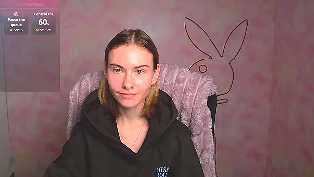 Fiona Night online show from March 5, 2026, 6:31 am