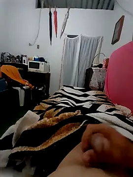 Snapshot of Edsonborges123 chatting on October 31, 2025, 3:18 am Edsonborges123 online show from October 31, 2025, 3:18 am