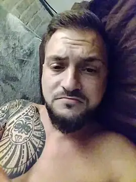 Snapshot of iurinicola chatting on November 5, 2025, 11:49 pm iurinicola online show from November 5, 2025, 11:49 pm