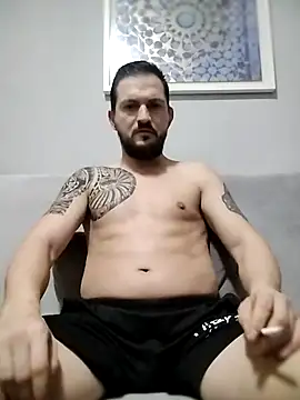 iurinicola online show from February 5, 2026, 10:47 pm