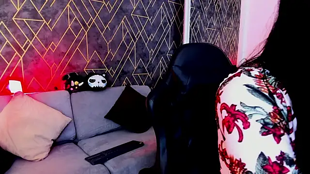 Tahara Romanov online show from December 2, 2025, 8:26 pm