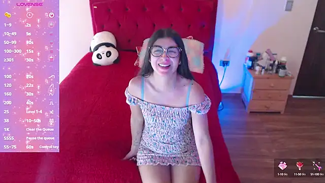 Saray honey04 online show from September 14, 2025, 8:19 pm