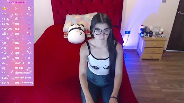 Saray honey04 online show from September 22, 2025, 7:38 pm