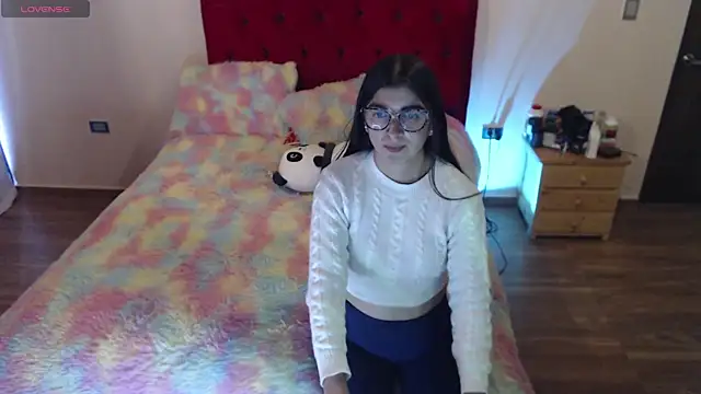 Snapshot of Saray_honey04 chatting on September 29, 2025, 9:52 pm Saray honey04 online show from September 29, 2025, 9:52 pm