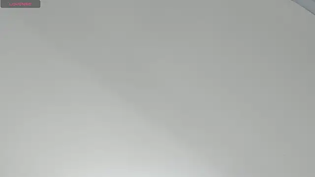 Snapshot of Melissa_23_ chatting on September 30, 2025, 10:42 am Melissa 23 online show from September 30, 2025, 10:42 am