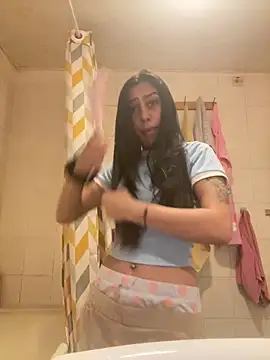 Snapshot of lex-llexiiii27 chatting on December 21, 2025, 3:52 pm lex-llexiiii27 online show from December 21, 2025, 3:52 pm