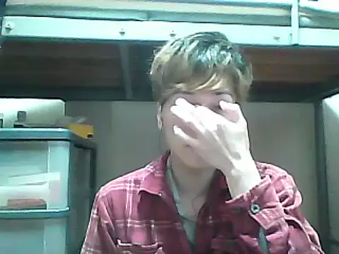 mgnhiroyuki online show from March 3, 2025, 4:24 pm
