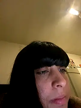 mayteziinhaa online show from November 14, 2025, 1:26 am