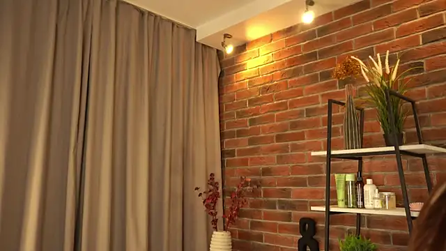 aiza mi online show from March 1, 2025, 4:33 pm