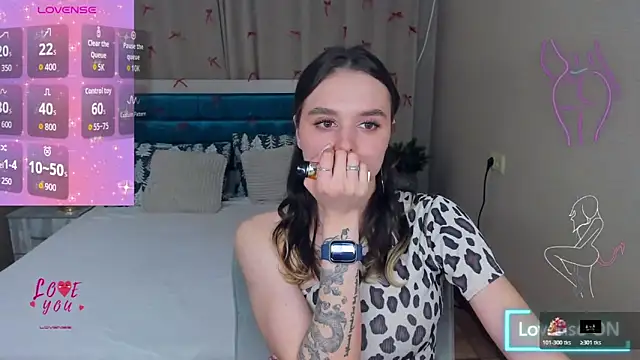 EmelyMason online show from March 10, 2026, 11:26 am