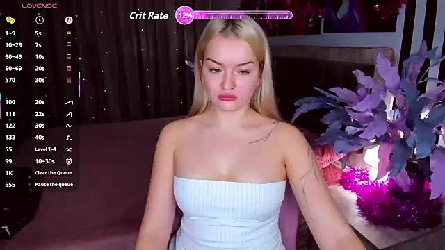 EvaGoddes online show from January 13, 2026, 6:18 am